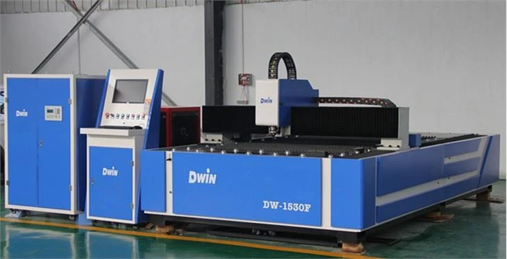 750W Fiber Laser Cutting Machine